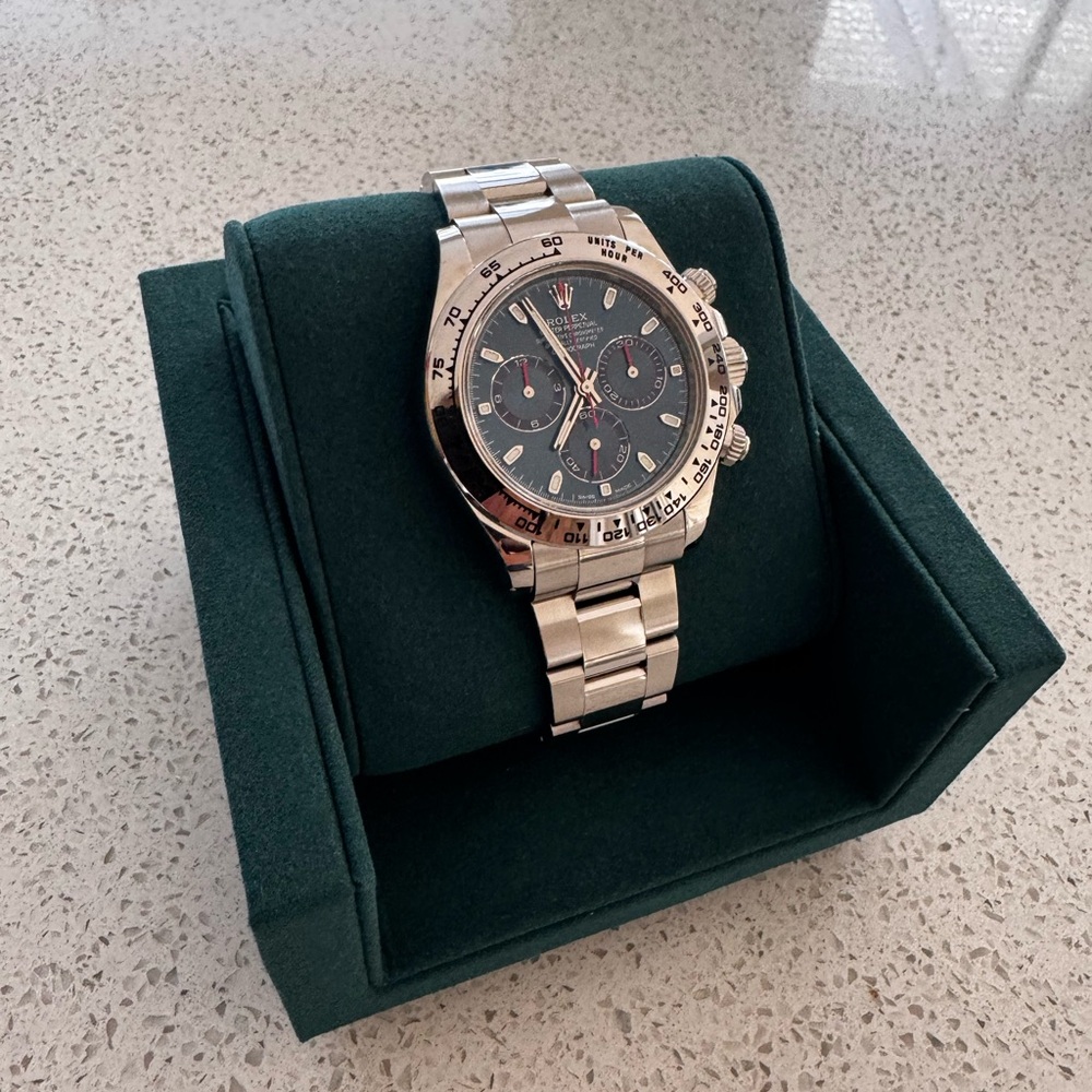 Luxury Watch Valet for luxury timepieces